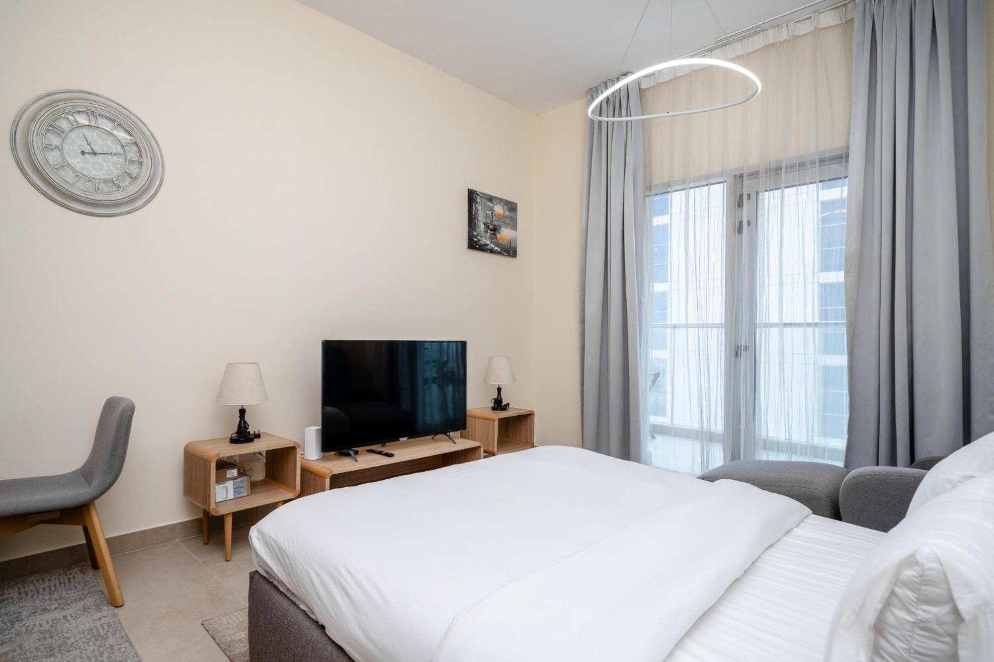 Stunning 610 Alh Vacay In Azizi Samia *